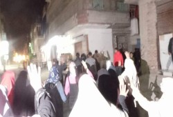 مسيرة ليلية مناهضة للانقلاب بالعوايد بالإسكندرية