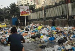 القمامة تواصل غزو الإسكندرية .. صور