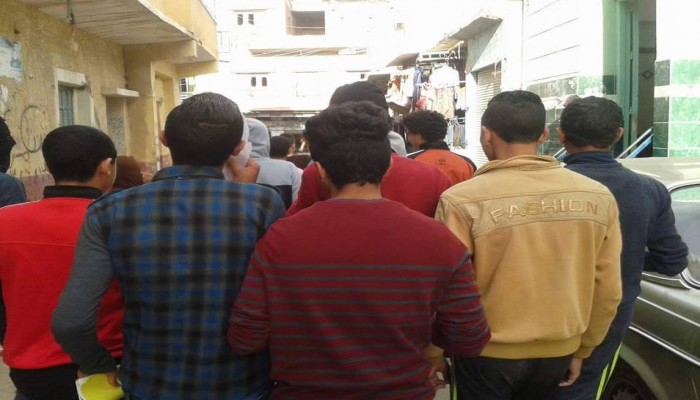 "كفاية فقر وظلم" شعار ثوار حوش عيسي في مسيرة حاشدة