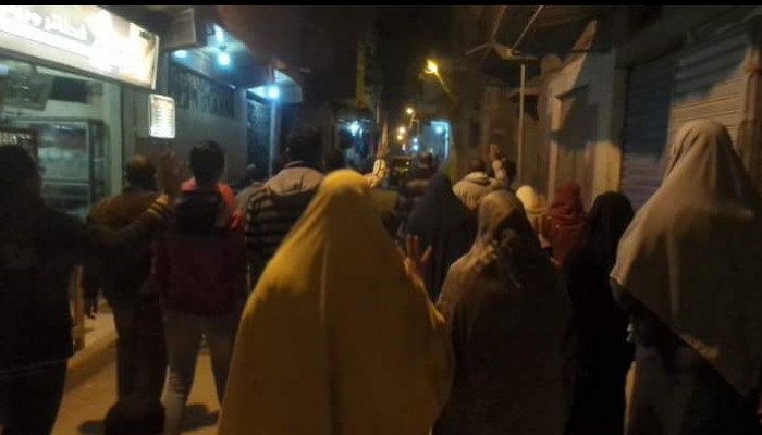 فعالية لثوار المنتزة بالاسكندرية تنديدا بغلاء الأسعار