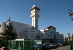 اعتداء على أكبر مساجد إسبانيا بالمشاعل الحارقة