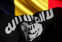 #أوقفوا_الإسلام..يتحول للدفاع عن المسلمين بدلاً من الهجوم عليهم