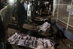 باكستان : 69 قتيلا في تفجير انتحاري بمتنزه في مدينة لاهور