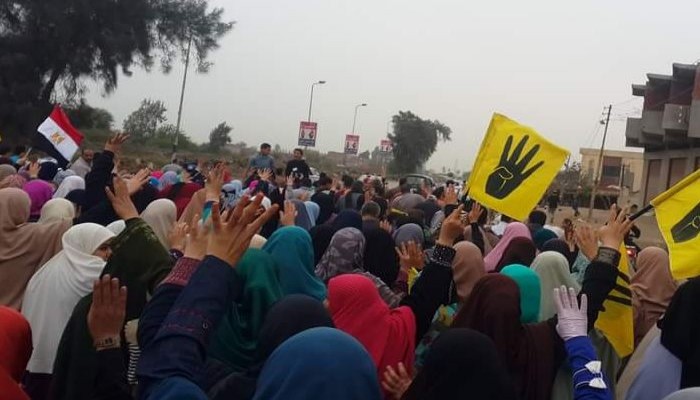 حرائر البحيرة يواصلن تظاهرات "ثورة لا تعرف اليأس"