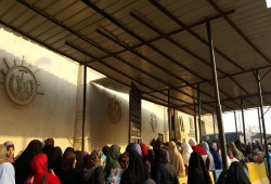 مخبرتين يتحرشن بالنساء أثناء الزيارة في العقرب بتحريض من ضابط