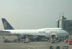 تفاصيل خطف طائرة ركاب مصرية وإجبارها على الهبوط في قبرص