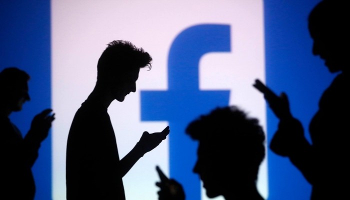 دراسة: مدمنو مواقع التواصل الاجتماعي معرضون للاكتئاب