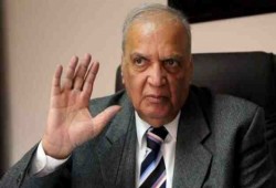 فرحات: خطف الطائرة يعني بص العصفورة