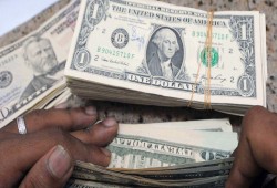 «الدولار» يقفز بالسوق السوداء لـ «10.50» جنيهات