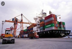 الاقتصاد التركي يحقق نمواً بنسبة 4% في 2015