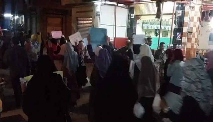 مسيرة ليلية لثوار العوايد بلإسكندرية ضد حكم العسكر