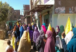 ثوار دمياط ينتفضون من البصارطة فى يوم اليتيم.. وينددون بجرائم العسكر