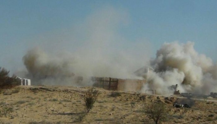 مقتل ثلاثة مجندين ومواطن في انفجار عبوة ناسفة بالعريش