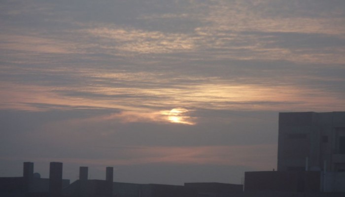 طقس اليوم مائل للحرارة على الوجه البحرى.. تعرف على درجات الحرارة