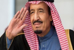 معتقلو مصر في رسالة إلى "الملك سلمان": لا تمنحوا قبلة الحياة للنظام المجرم