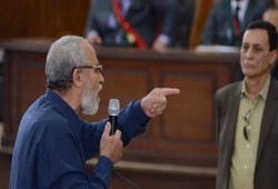 دفاع فضيلة المرشد  يذكر القاضي بالمثول أمام الله