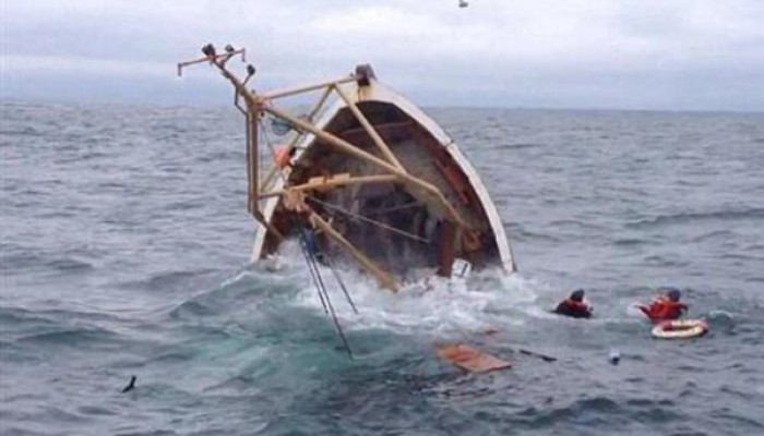 كفر الشيخ.. مصرع 16 شابًّا في حادث مركب هجرة غير شرعي