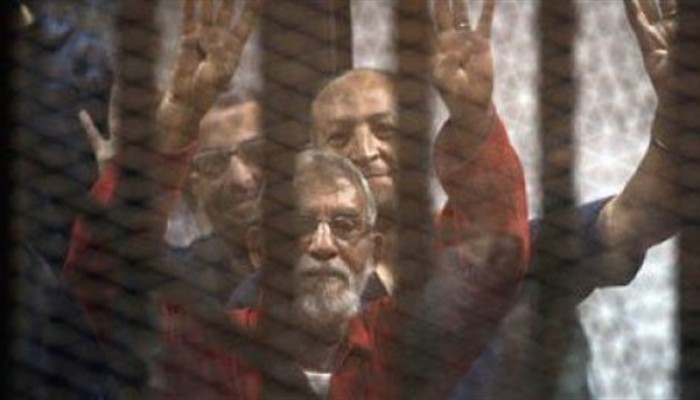 د. "بديع" بهزلية "أحداث الإسماعيلية": "مرسي راجع"