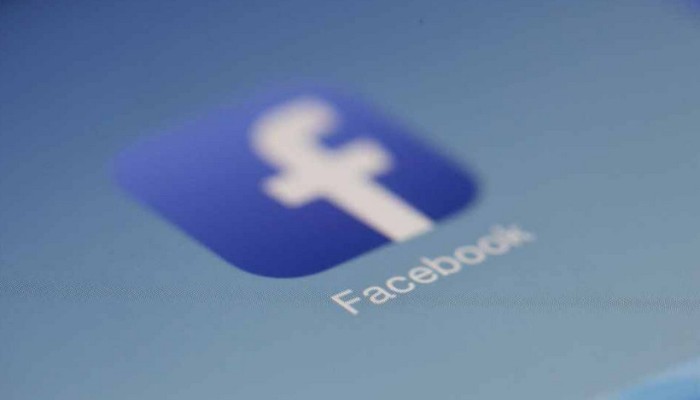 فيسبوك تطلق خدمة جديدة للمكفوفين
