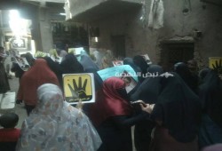 ثوار بنى مجدول يُنددون بقصف العسكر لبيوت أهالى سيناء