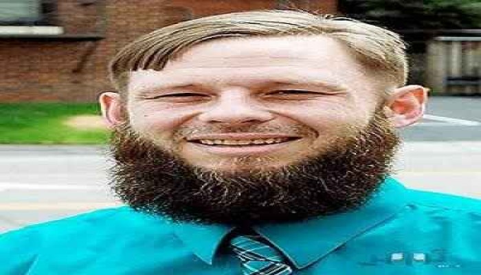 لأول مرة.. مرشح لرئاسة أمريكا يختار مسلما نائبا له حال فوزه