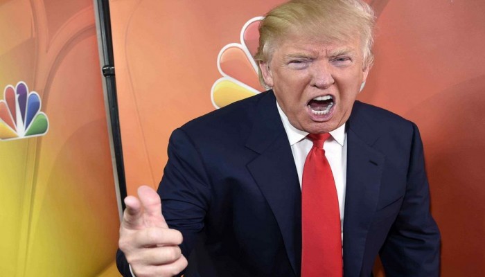 أميركيون يجمعون مليوني توقيع ضد ترامب