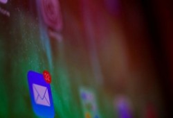 آبل تصدر تحديثا أمنيا لإغلاق ثغرة في iMessage الخاصة بأجهزة أيفون