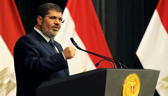 نشطاء على مواقع التواصل: "إحنا آسفين يا مرسي"