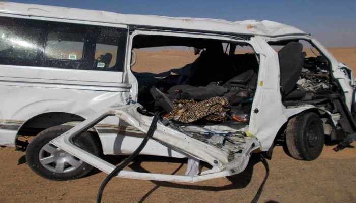 الإسماعيلية: مصرع 5 أشخاص وإصابة 21 فى حادث تصادم سيارتين