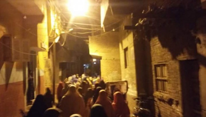 فعالية ليلية ببنى سويف تندد ببيع السيسي لمصر