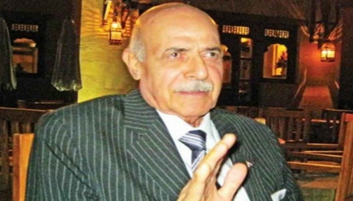 لواء يعتبر تيران وصنافير مصريتان ثم يتراجع