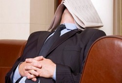 دراسة: القيلولة الطويلة مضرة بالصحة