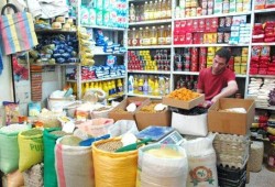 بسبب فشل السيطرة على الدولار.. أسعار السلع ترتفع بالأسواق في مصر بنسبة 20%