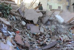 انهيار 7 منازل بسبب حفر بيارة صرف صحي بالمنيا