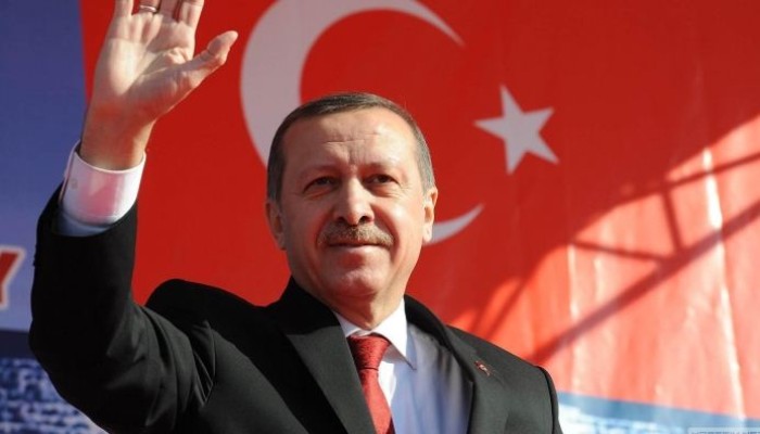 "أردوغان" يطلق صفحة عربية رسمية على "فيس بوك"