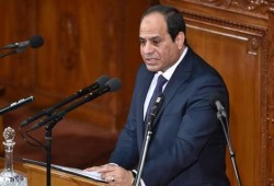 هيرست: السيسي يحفر قبره بيديه