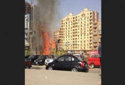 اشتعال النيران في عدة سيارات بكورنيش المعادي