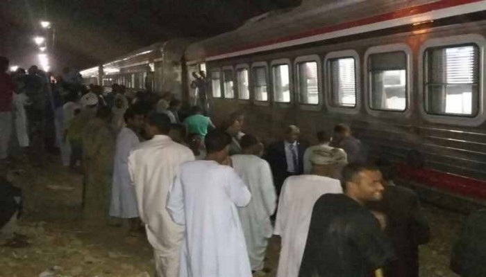 ارتفاع ضحايا حادث قطار أسوان لـ9 أشخاص بعد وفاة طفلة