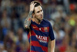 الدوري الإسباني ..  برشلونة يواصل الانهيار ويخسر على أرضه من فالنسيا (فيديو)