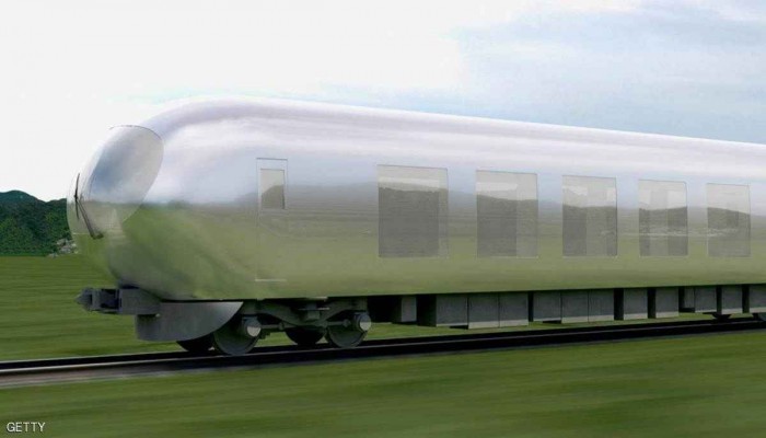 اليابان تصمم قطارًا "لا تراه العين"!!