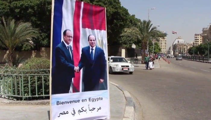 "صفقات سلاح" .. 20 مليار جنيه ثمن زيارة "هولاند" للسيسي