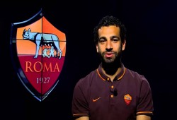 نادي روما الإيطالي ينفي رفض "محمد صلاح" التضامن مع "ريجيني"