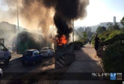 عملية فدائية .. إصابة 21 مستوطنًا بانفجار حافلة بالقدس