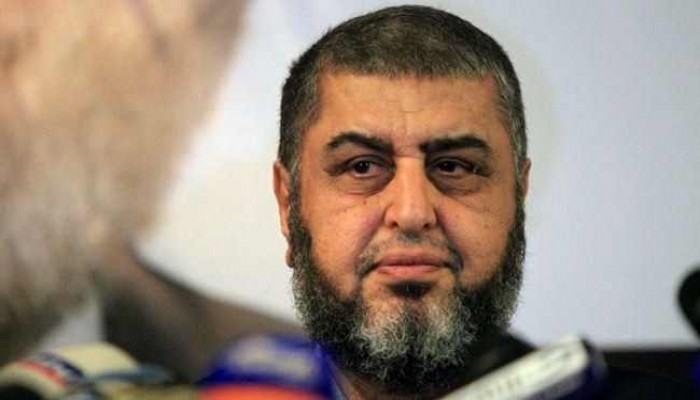 عائشة الشاطر لقضاة محاكمة والدها : "مش مكسوفين من اللي قاعدين تعملوه ؟"