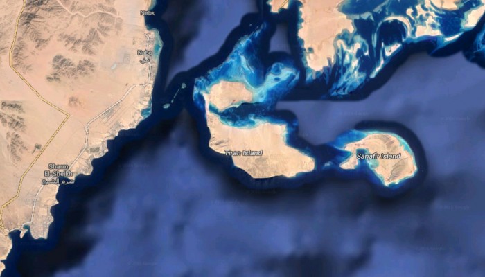 كاتب صهيوني : السيسي أثبت أن العرب لا تعني لهم الأرض شيئاً