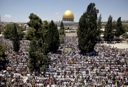 إسرائيل تمنع "الغزاويين" من الصلاة في «الأقصى» بسبب «عيد الفصح»