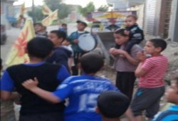 أطفال حوش عيسي يهتفون في مظاهرة حاشدة "عواد باع أرضك يا غلبان"