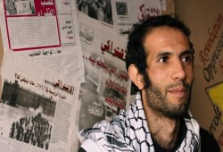 حبس الناشط الاشتراكي"هيثم محمدين" 15 يومًا بتهمة الانضمام إلى جماعة إرهابية