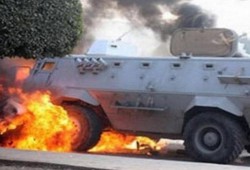 إصابة مواطن نتيجة انفجار استهدف مدرعة شرطة بالعريش