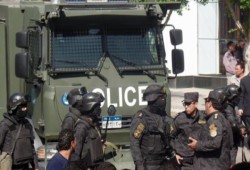 رعب الانقلاب.. إغلاق كل الشوارع المؤدية لنقابة الصحفيين